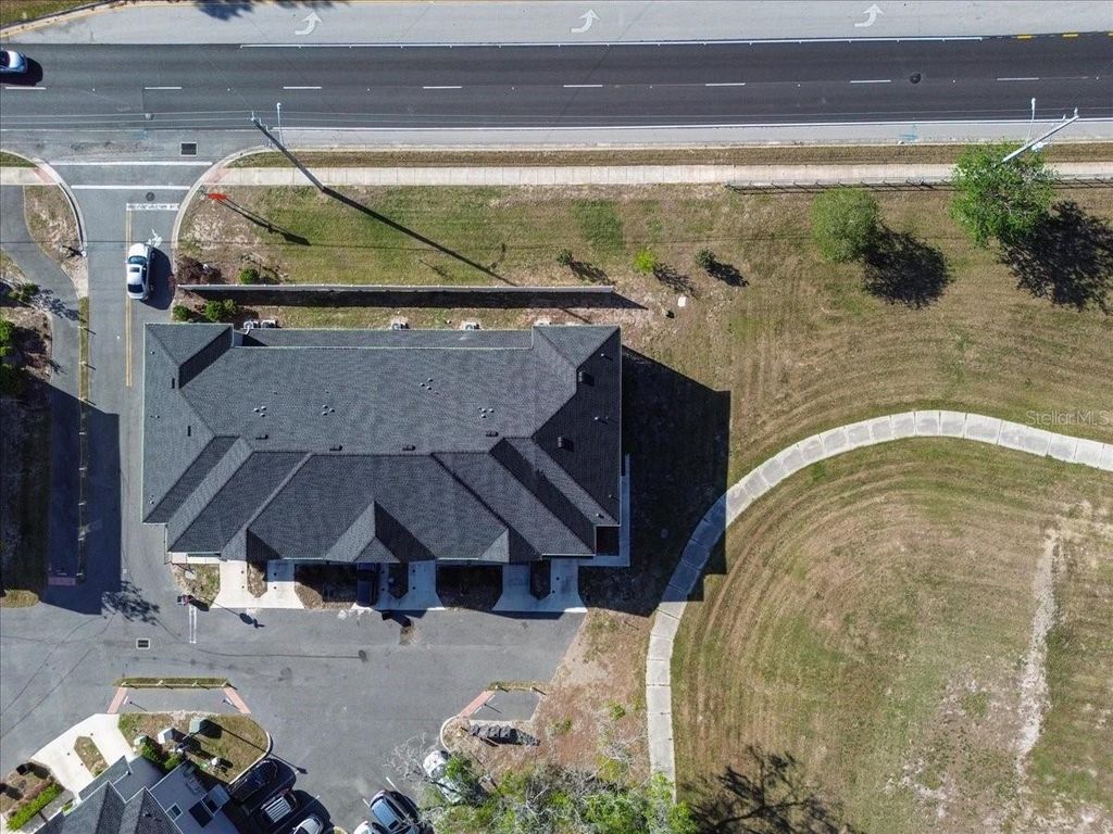 Image 33 of property listing at 12657 NW 7TH PLACE, Newberry, FL 32669