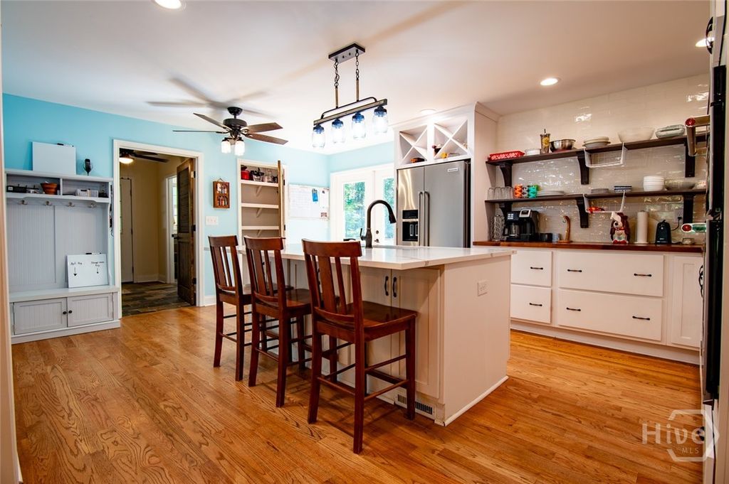 Image 11 of property listing at 5357 Highway 81, Loganville, GA 30052