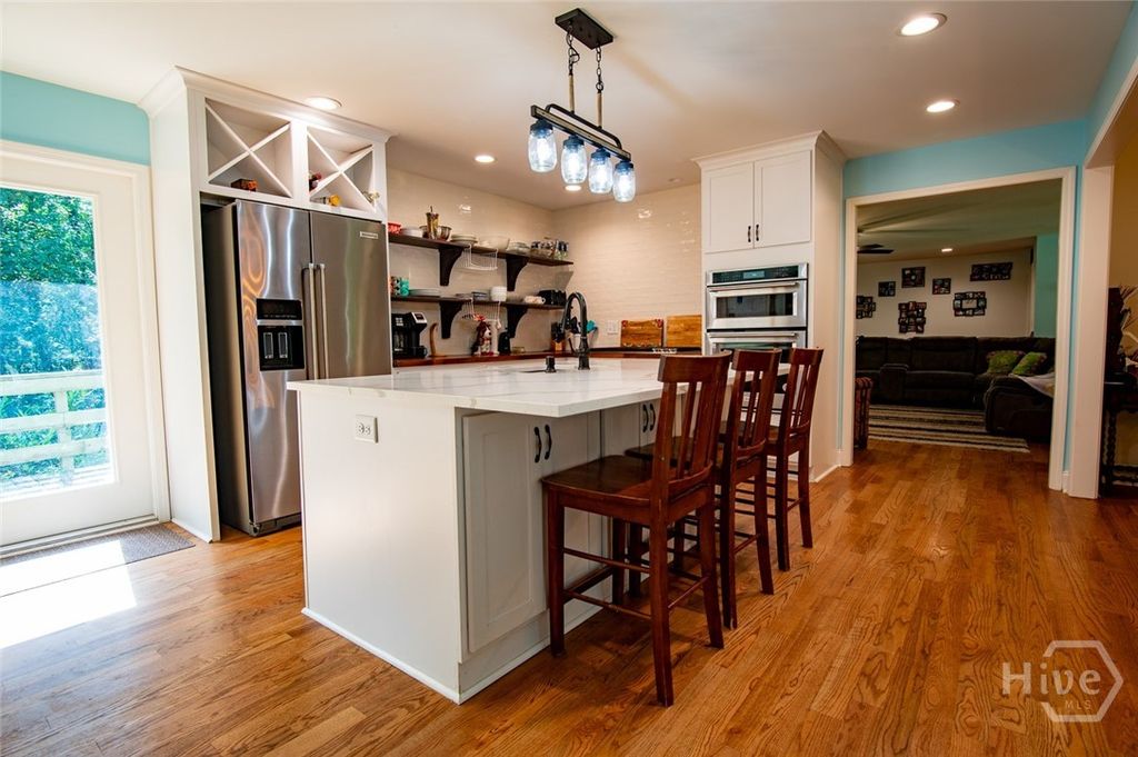 Image 12 of property listing at 5357 Highway 81, Loganville, GA 30052