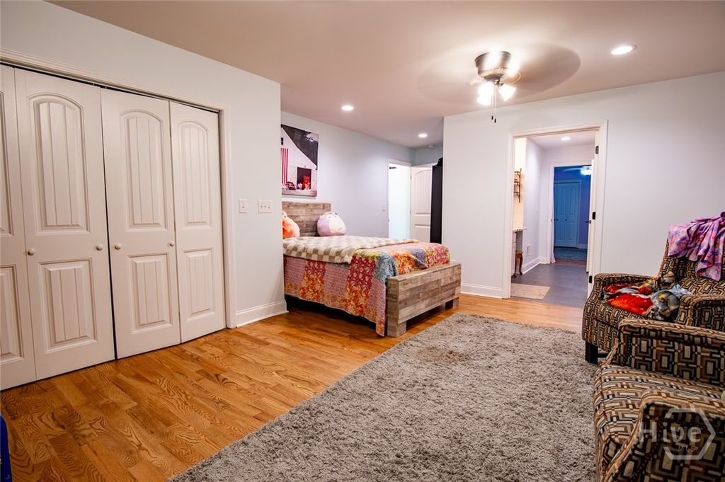 Image 17 of property listing at 5357 Highway 81, Loganville, GA 30052