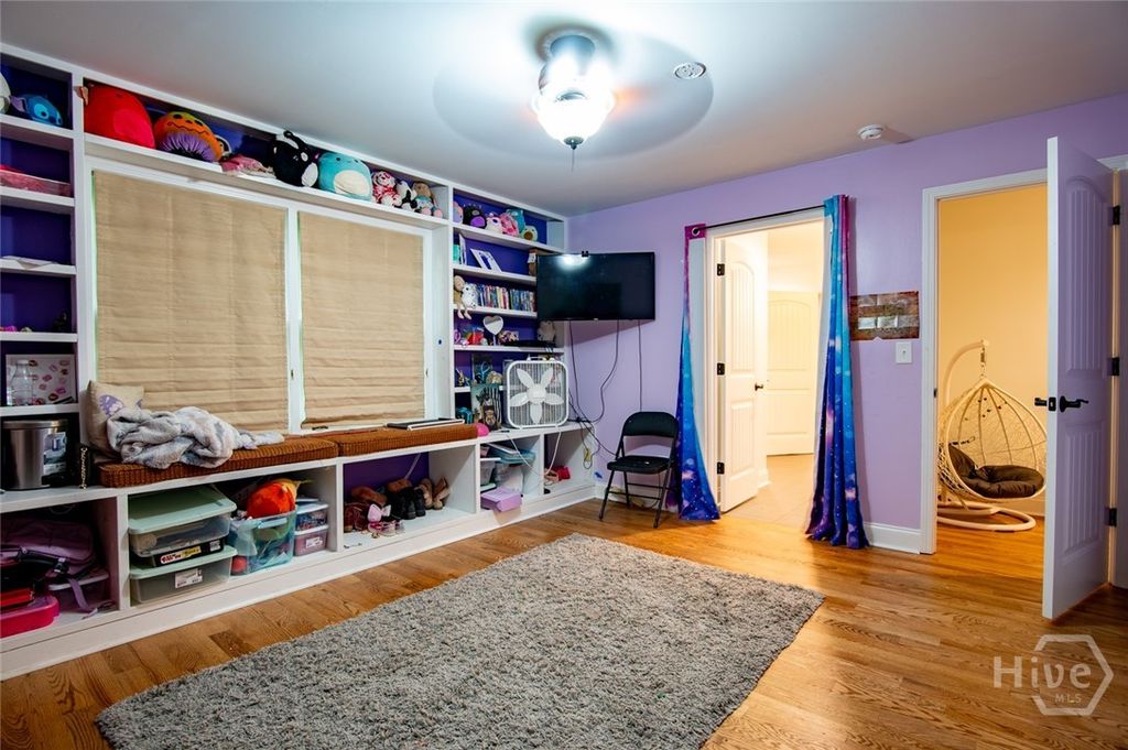 Image 22 of property listing at 5357 Highway 81, Loganville, GA 30052