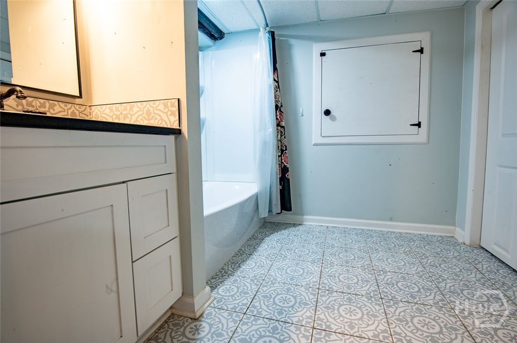 Image 47 of property listing at 5357 Highway 81, Loganville, GA 30052