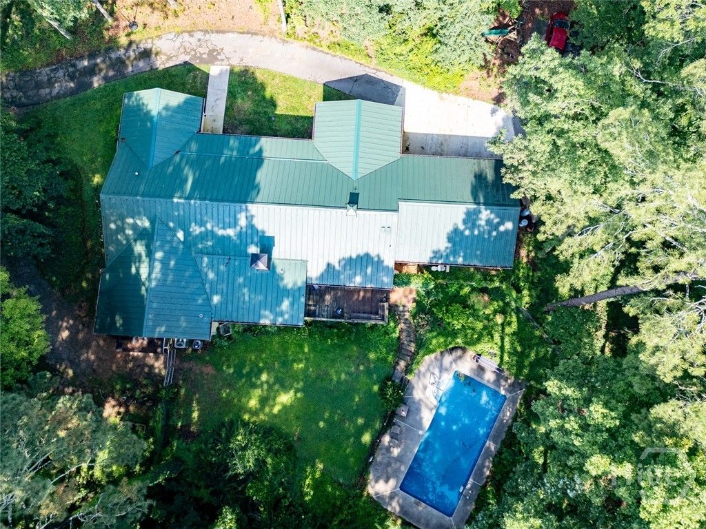 Image 56 of property listing at 5357 Highway 81, Loganville, GA 30052