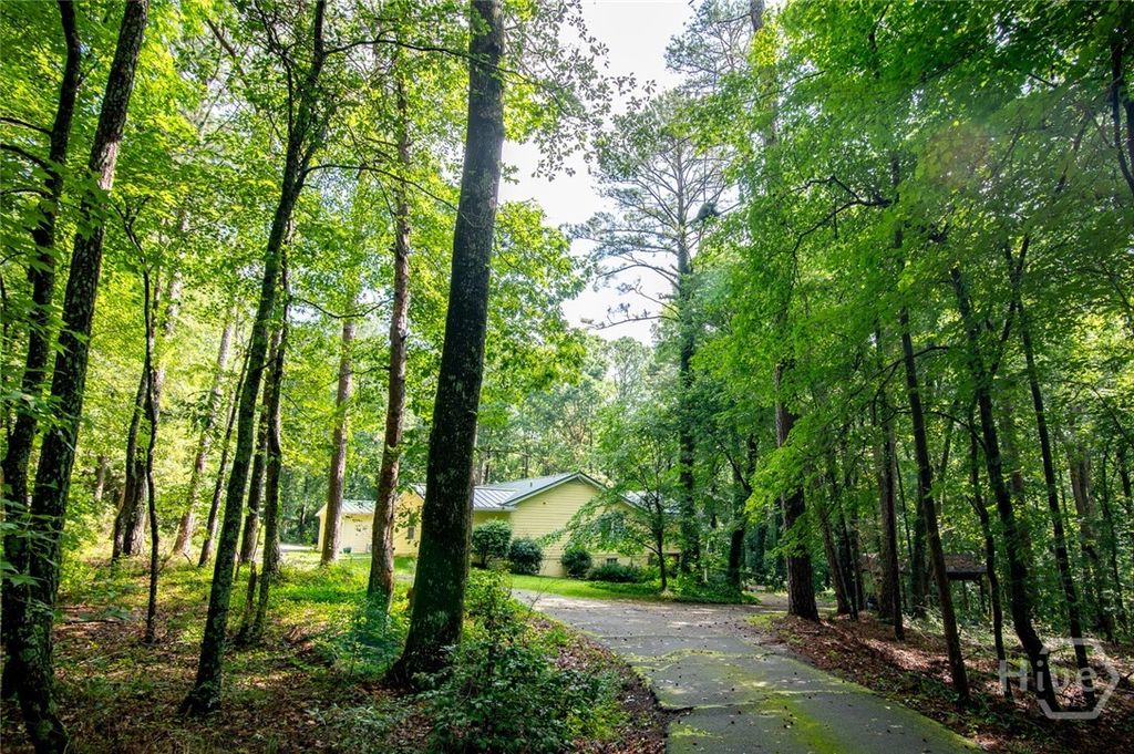 Image 59 of property listing at 5357 Highway 81, Loganville, GA 30052