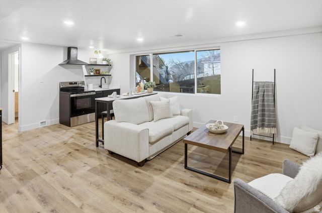 3640 E PALISADE DR, Salt Lake City, UT 84109