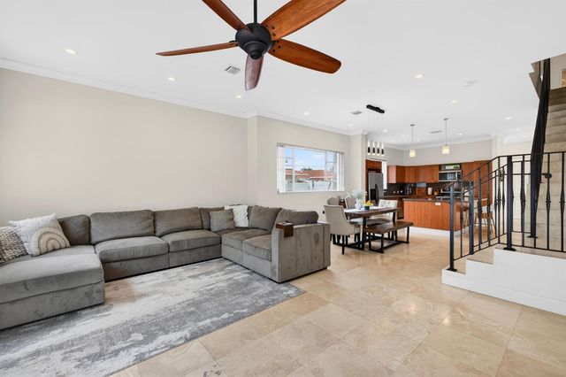 825 Sw 12th Street, Fort Lauderdale, FL 33315