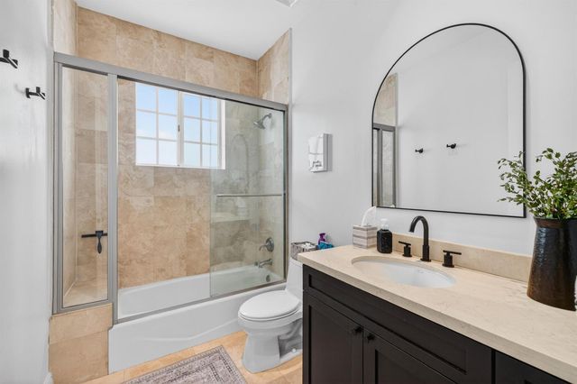 825 Sw 12th Street, Fort Lauderdale, FL 33315