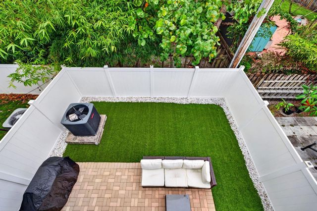 825 Sw 12th Street, Fort Lauderdale, FL 33315
