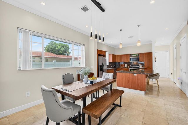 825 Sw 12th Street, Fort Lauderdale, FL 33315