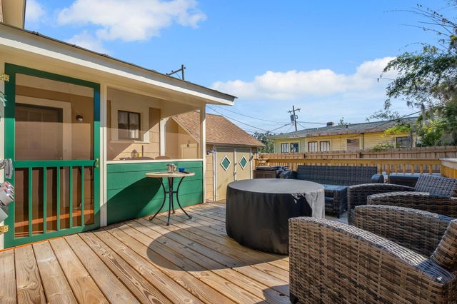 237 E Washington Street, Quincy, FL 32351