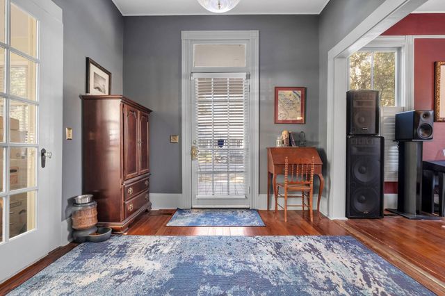 237 E Washington Street, Quincy, FL 32351