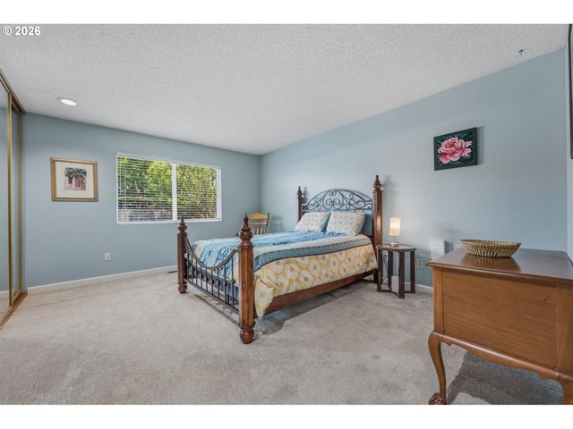 15470 Sw OAKTREE Ln, Tigard, OR 97224