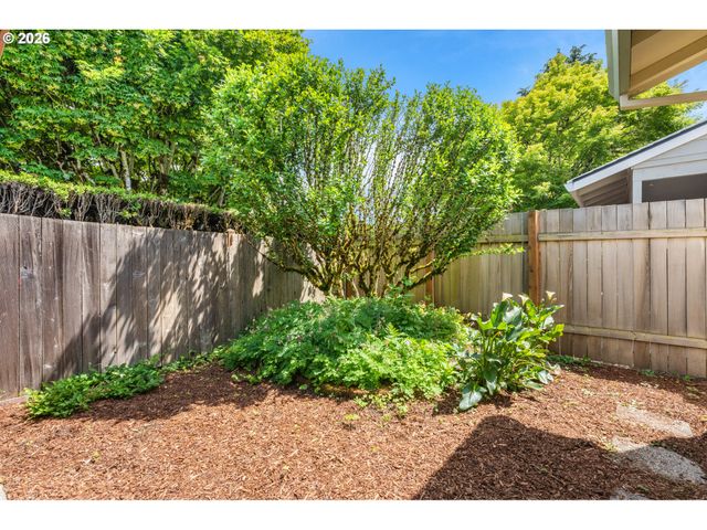 15470 Sw OAKTREE Ln, Tigard, OR 97224