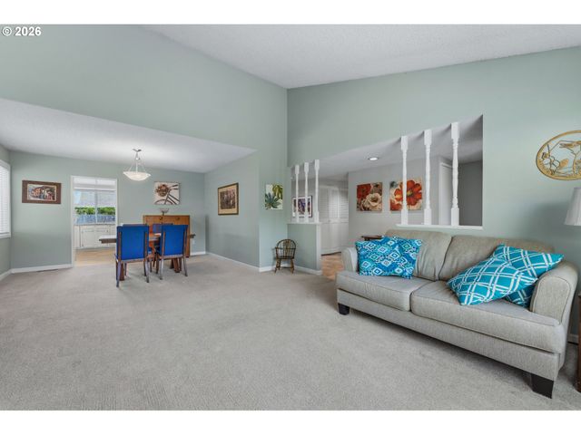 15470 Sw OAKTREE Ln, Tigard, OR 97224