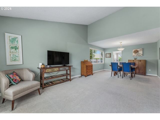 15470 Sw OAKTREE Ln, Tigard, OR 97224