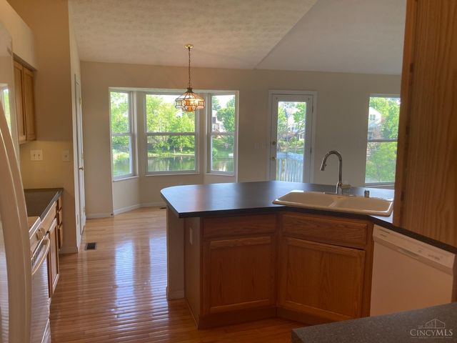 440 Lake Shore Drive, Lebanon, OH 45036