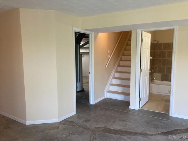 440 Lake Shore Drive, Lebanon, OH 45036