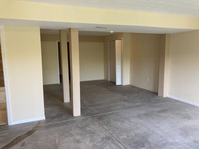 440 Lake Shore Drive, Lebanon, OH 45036