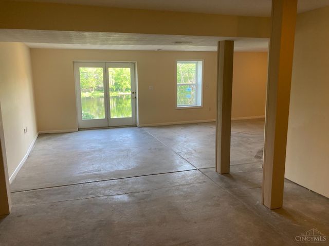 440 Lake Shore Drive, Lebanon, OH 45036