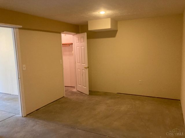 440 Lake Shore Drive, Lebanon, OH 45036