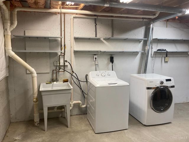 440 Lake Shore Drive, Lebanon, OH 45036