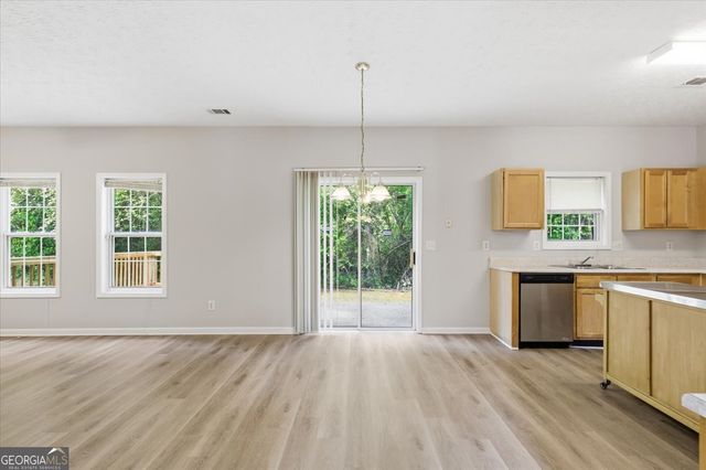 5507 Walnut Lane, Lithonia, GA 30038
