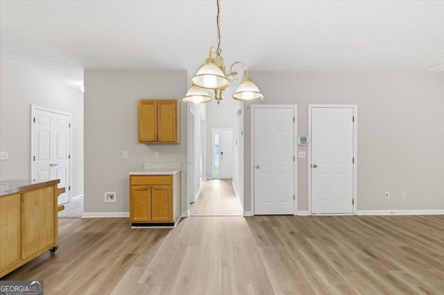 5507 Walnut Lane, Lithonia, GA 30038