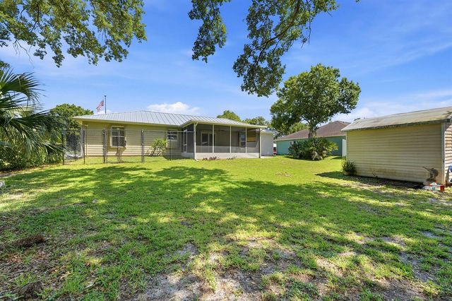 732 Bayfront Terrace, Sebastian, FL 32958