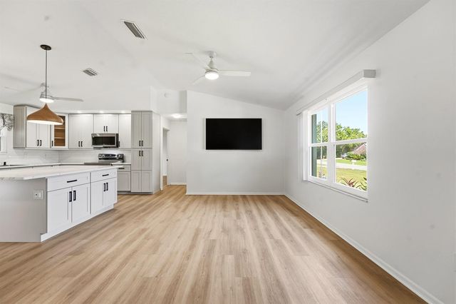 732 Bayfront Terrace, Sebastian, FL 32958