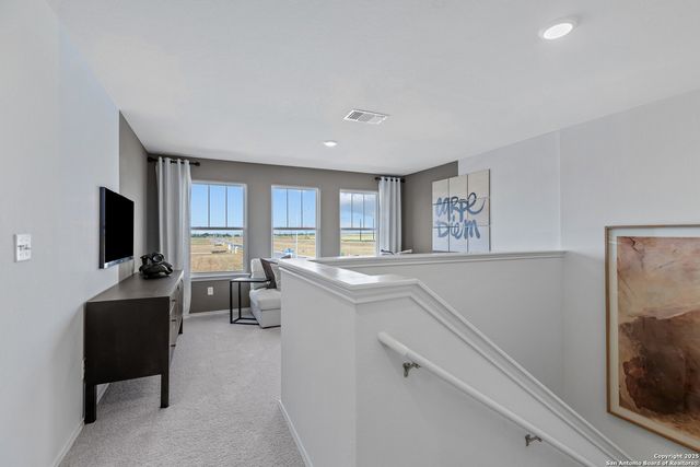 8256 Smithers Avenue, San Antonio, TX 78252