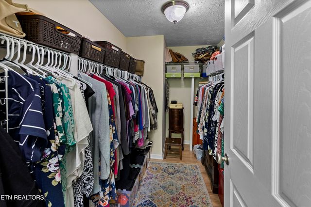 10909 Woody Drive, Knoxville, TN 37934