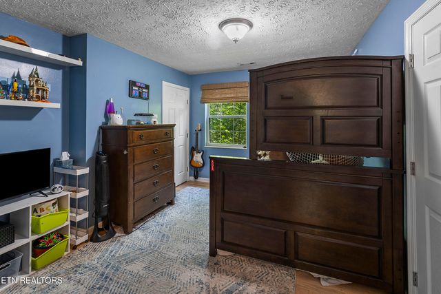 10909 Woody Drive, Knoxville, TN 37934
