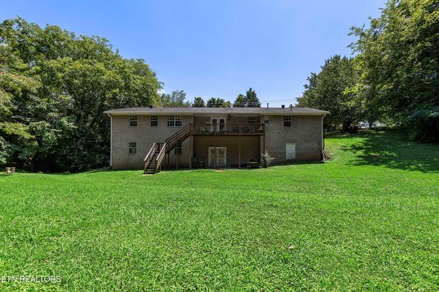 10909 Woody Drive, Knoxville, TN 37934