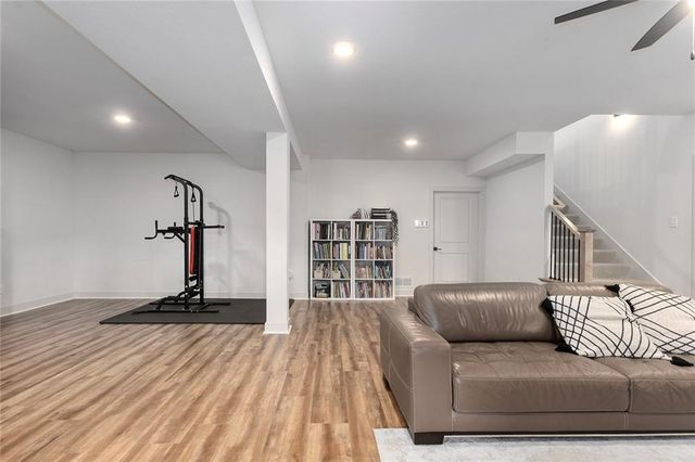 404 NE Pavilion Drive, Grain Valley, MO 64029