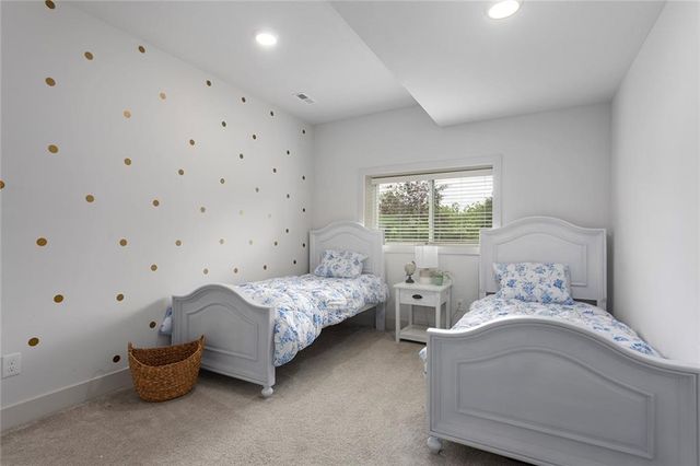404 NE Pavilion Drive, Grain Valley, MO 64029