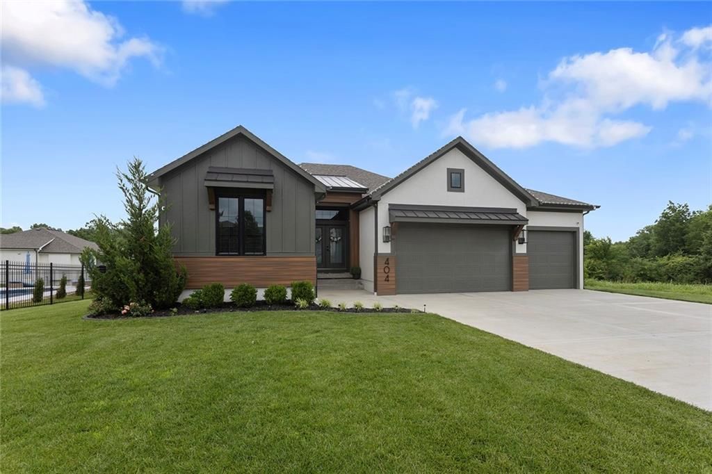 404 NE Pavilion Drive, Grain Valley, MO 64029