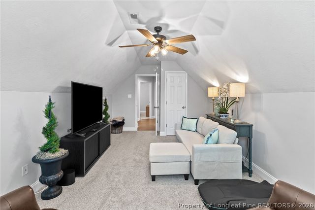 8422 Foxtrail Drive, Fayetteville, NC 28311