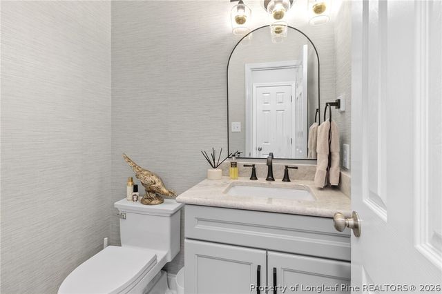 8422 Foxtrail Drive, Fayetteville, NC 28311