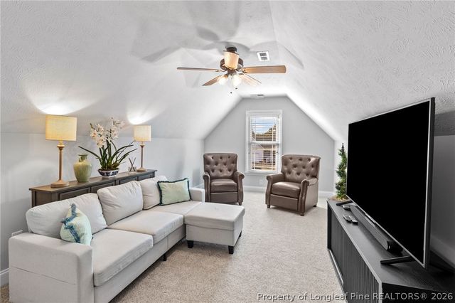 8422 Foxtrail Drive, Fayetteville, NC 28311