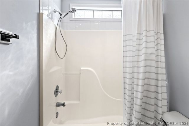 8422 Foxtrail Drive, Fayetteville, NC 28311