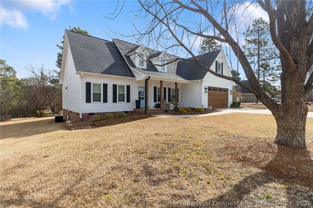 8422 Foxtrail Drive, Fayetteville, NC 28311