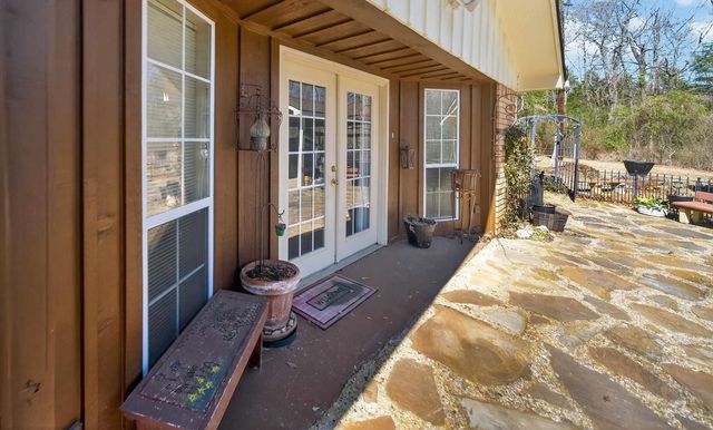 10447 Hancock Rd, Tyler, TX 75707