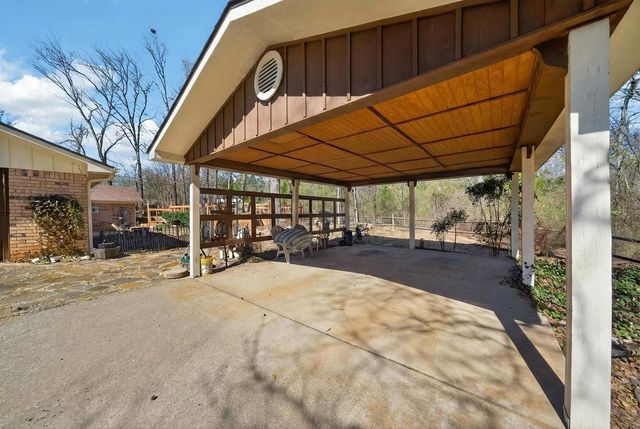 10447 Hancock Rd, Tyler, TX 75707