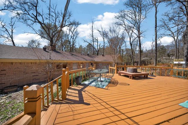 10447 Hancock Rd, Tyler, TX 75707