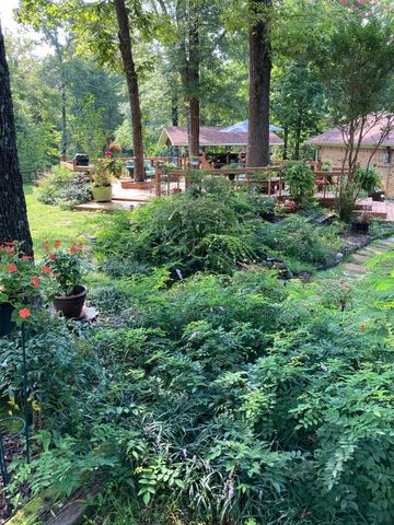 10447 Hancock Rd, Tyler, TX 75707