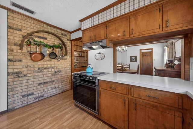 10447 Hancock Rd, Tyler, TX 75707