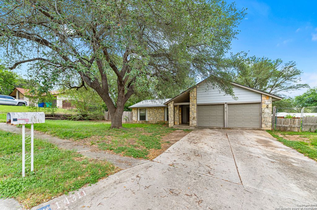 14311 Arrowood, San Antonio, TX 78233