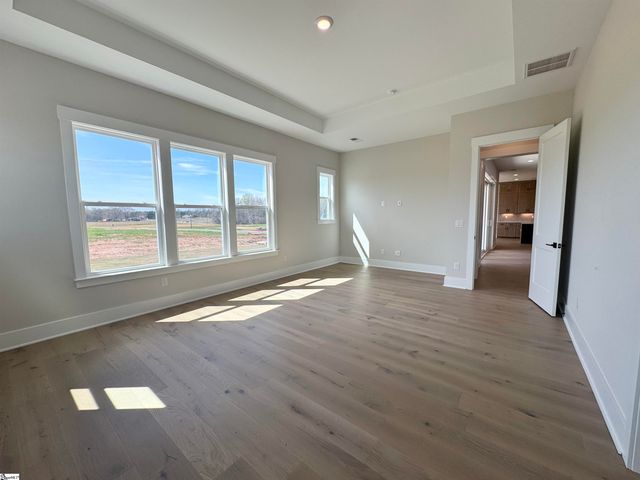 102 Birch Horizon Avenue, Simpsonville, SC 29681