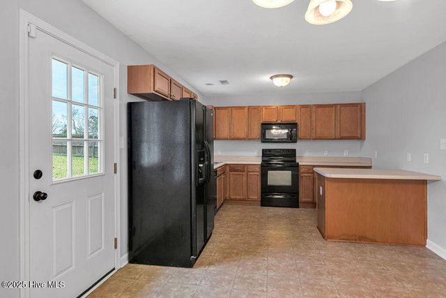 104 Elbert Way, Jacksonville, NC 28540