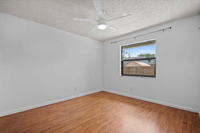 5962 SE Wilsie Drive, Stuart, FL 34997